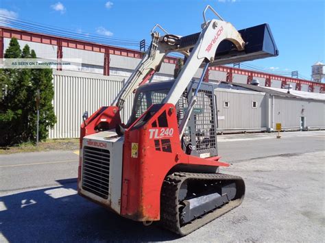 takeuchi skid steer auxiliary hydraulics|takeuchi skid steer bucket.